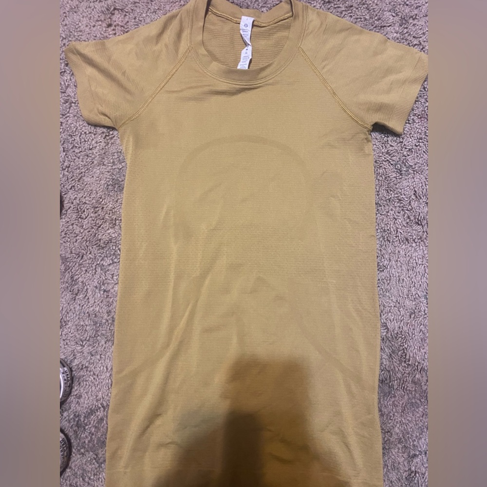 Lululemon Swiftly Top